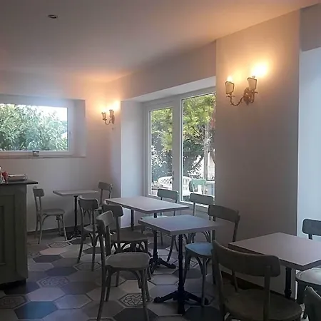 לינה וארוחת בוקר Casa Cipriani 4*