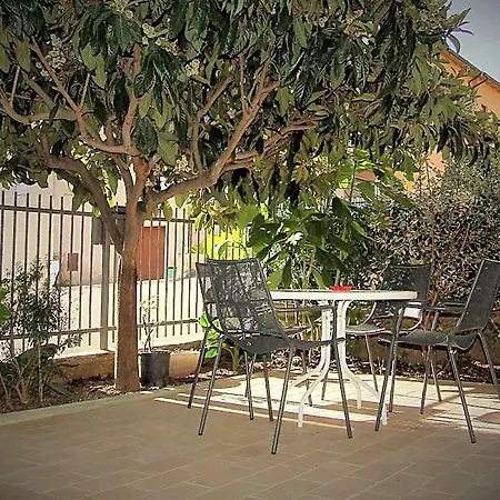 לינה וארוחת בוקר Casa Cipriani פוטנצה פיצ'נה