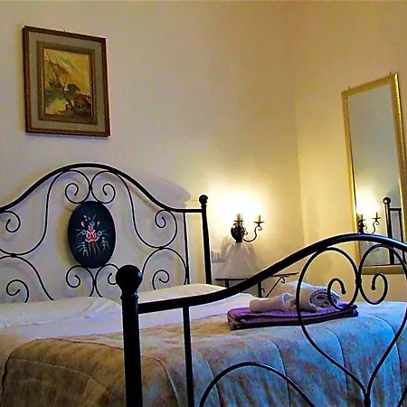 לינה וארוחת בוקר Casa Cipriani 4*