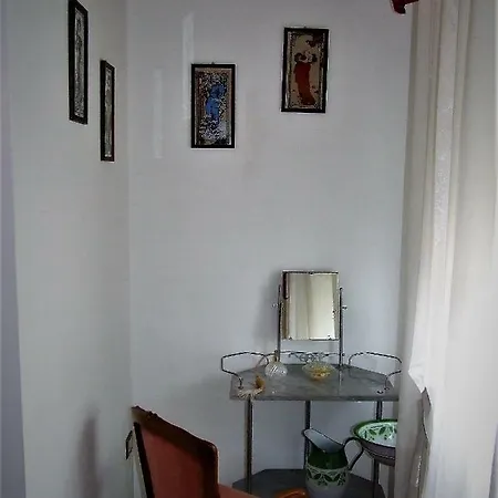 לינה וארוחת בוקר Casa Cipriani 4*