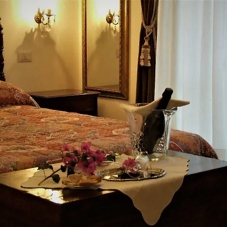 Casa Cipriani 3* Потенца-Пичена